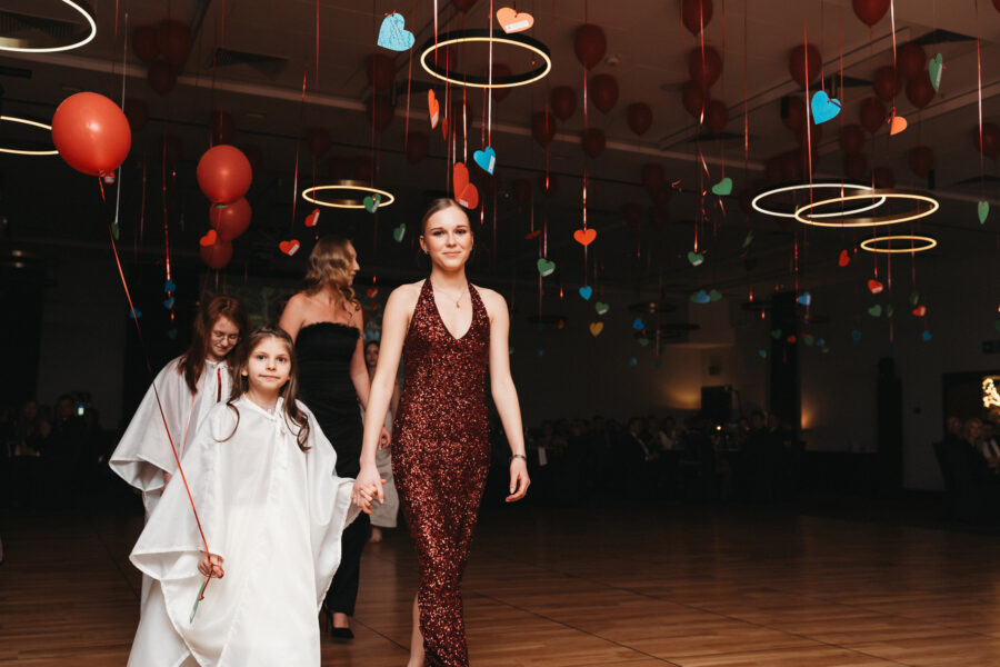 HFF II Bal (2)