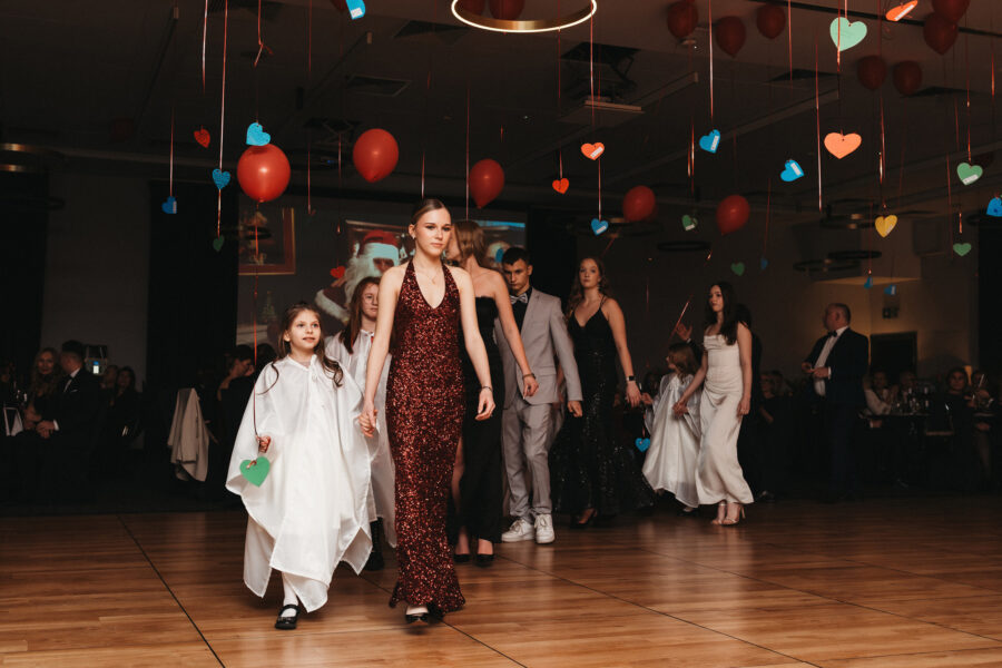 HFF II Bal (5)